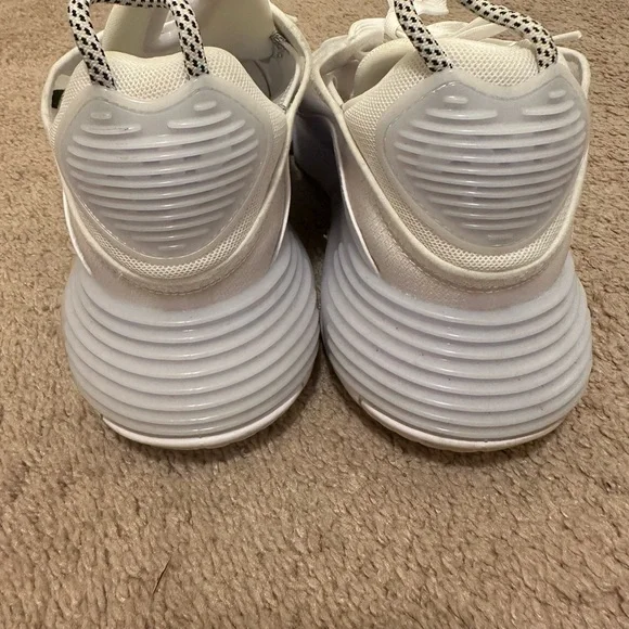 Nike Air Max woman’s size 11 - Picture 4 of 4